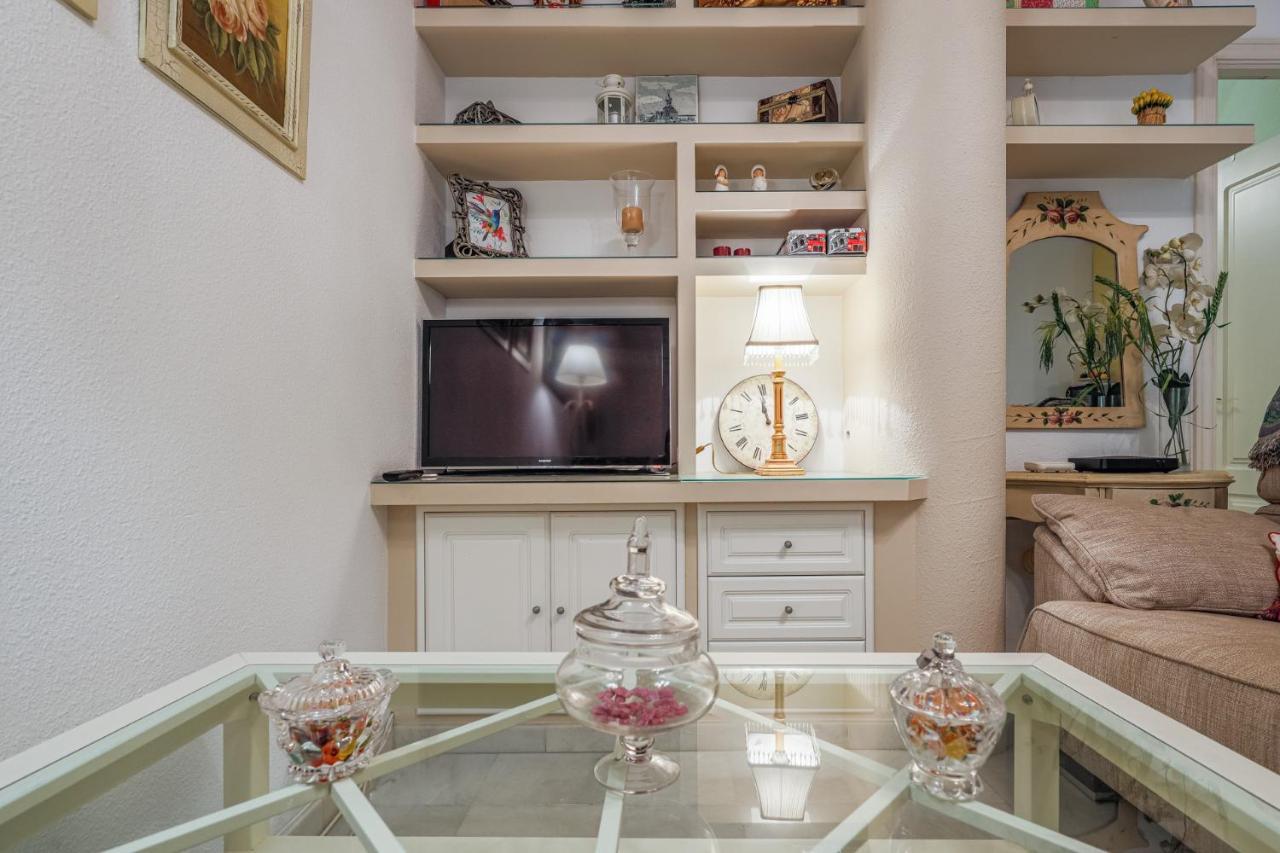 Chic&Luminoso-Wifiac/Elegant Apt In Salvador 2 Br Sevilla Eksteriør billede